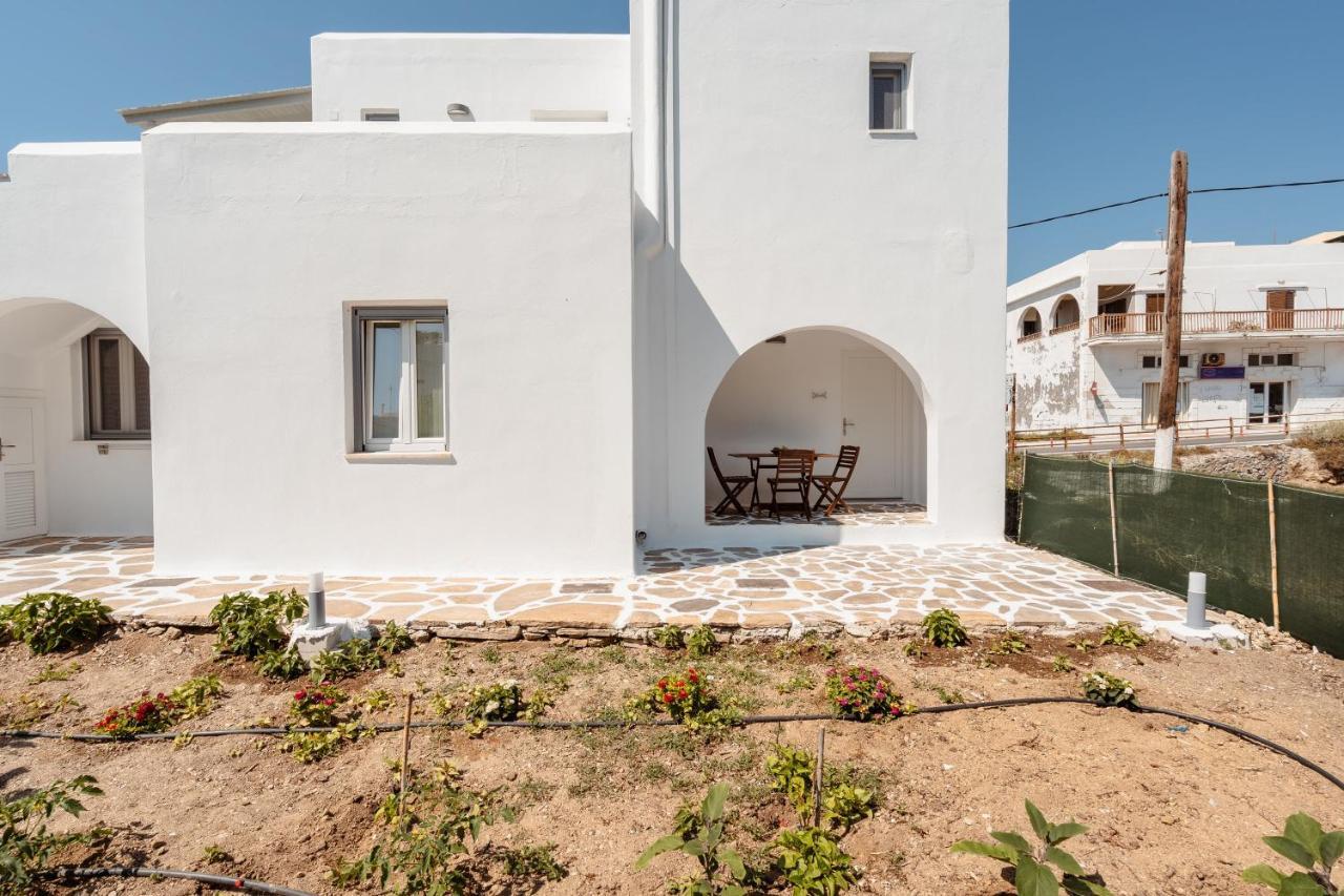 Celestial Seaview Apartments- Apollon Naxos City Exterior foto